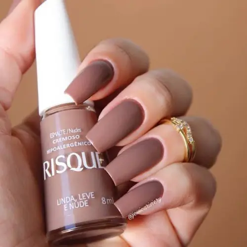 ESMALTE RISQUE LINDA LEVE E NU